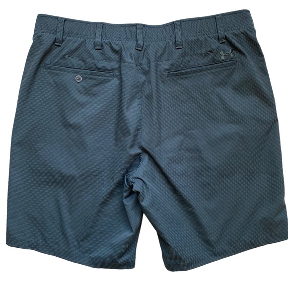 Under Armour Golf Shorts Mens Size 40 Performance Logo Stretch Grip Waist 10” - Picture 4 of 7
